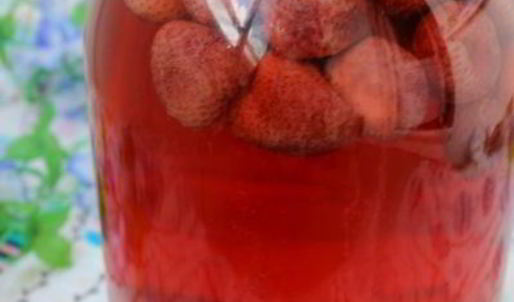 компот из клубники на зиму