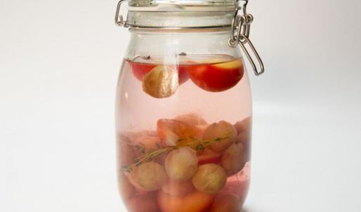 компот из винограда и сливы