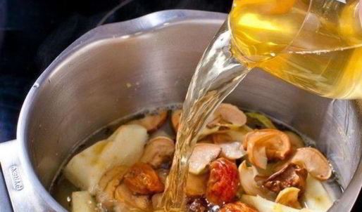 компот из яблок и сухофруктов