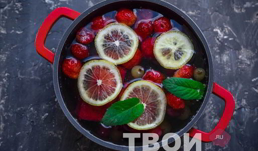 компот из замороженных ягод