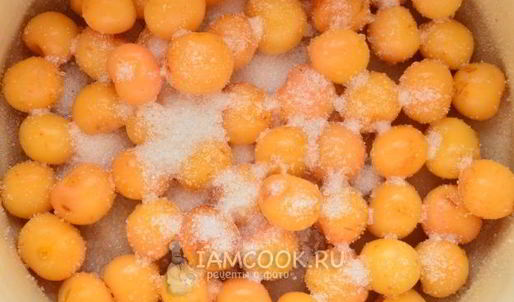 компот из желтой черешни на зиму