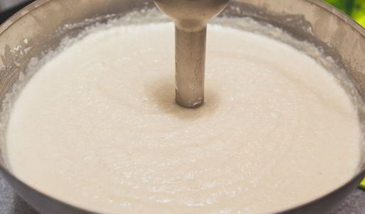 миндальный крем с вишневым компотом