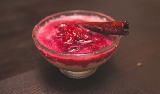 миндальный крем с вишневым компотом