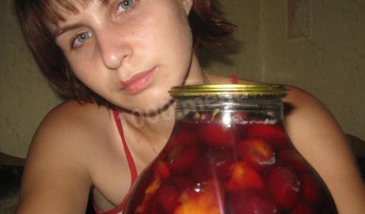 сливовый компот из сливы с косточками