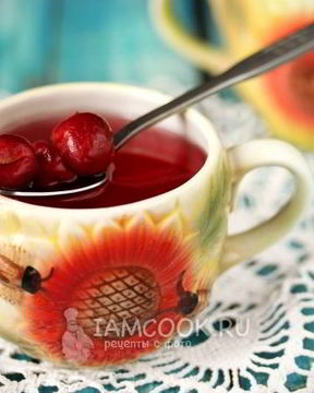 Вишневый компот