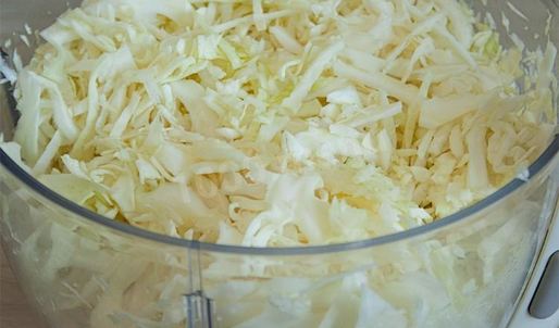 квашеная капуста с луком на зиму