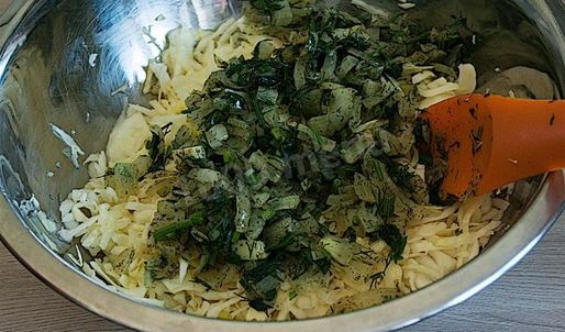 квашеная капуста с луком на зиму