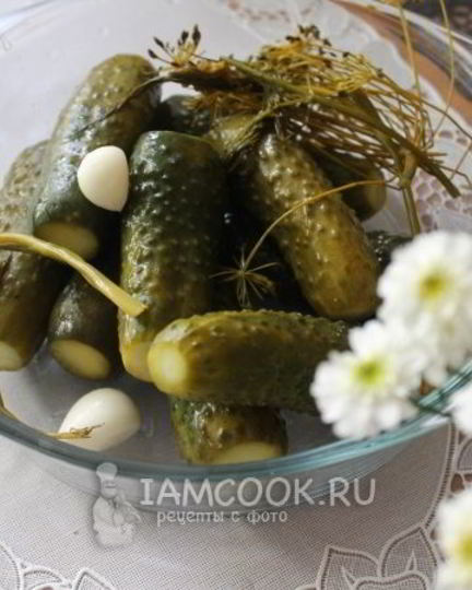 Рецепт квашеных огурцов на зиму без уксуса