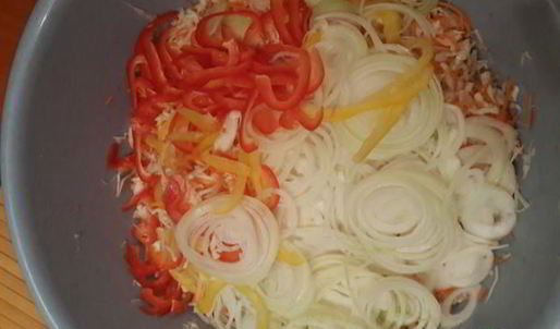 капуста маринованная с болгарским перцем