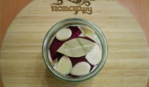 маринованная капуста со свеклой