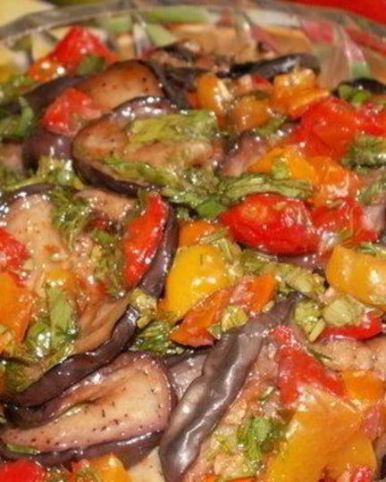 Рецепт маринованных баклажанов с овощами на закуску
