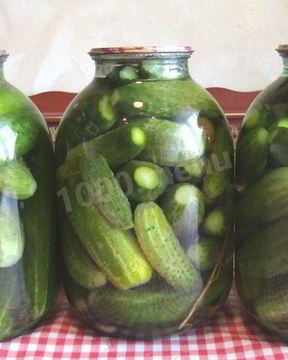 Маринованные хрустящие огурцы в банках