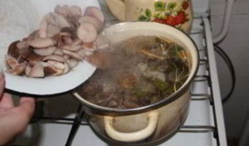 маринованные маслята в масле