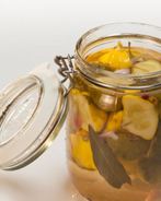 Маринованные мини-патиссоны