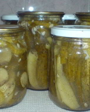 Маринованные огурцы с горчицей