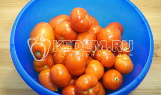 маринованные помидоры на зиму в банках с базиликом