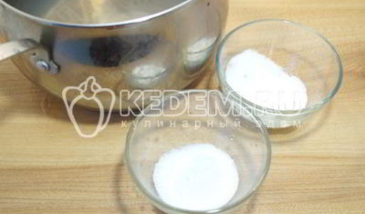 маринованные помидоры на зиму в банках с базиликом