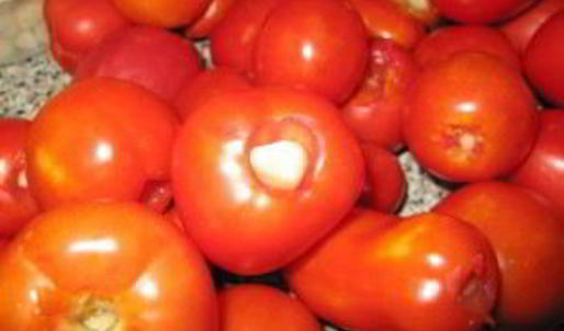 помидоры маринованные с чесноком