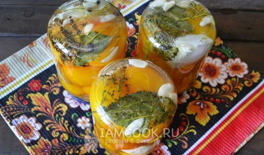 помидоры, маринованные с патиссонами