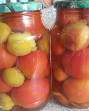 Помидоры маринованные со сливой