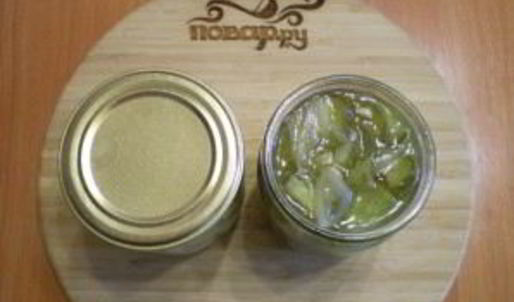 огурчики с луком на зиму