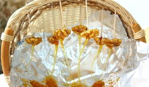 орехи в карамели