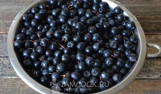 сок из черноплодной рябины на зиму