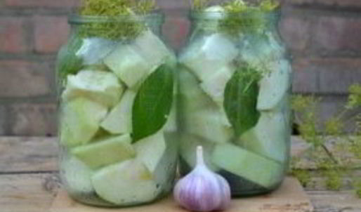 малосольные кабачки