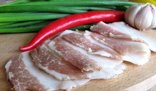 сало со специями