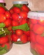 Соленые помидоры без закатки
