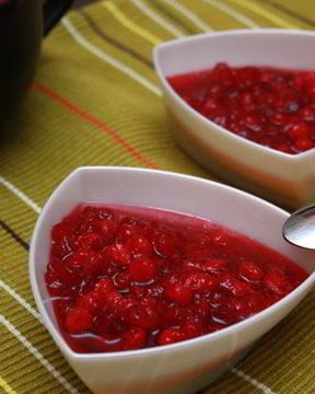 Брусничное варенье в мультиварке