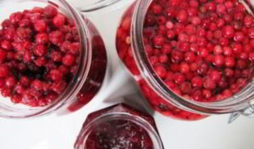 брусничное варенье в мультиварке