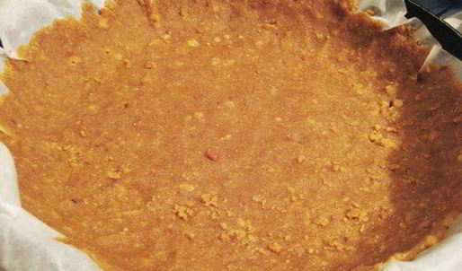 чизкейк с белым шоколадом и малиновым вареньем