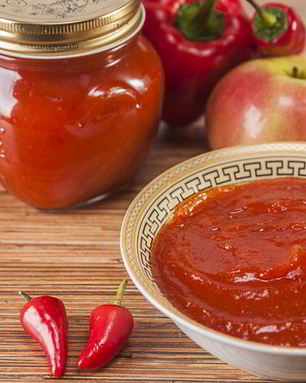 Острое варенье из яблок и перцев