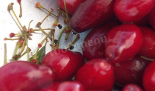 варенье из кизила с косточками на зиму