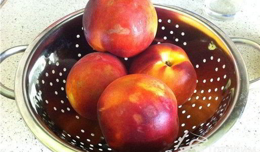 варенье из персиков с орешками и медом