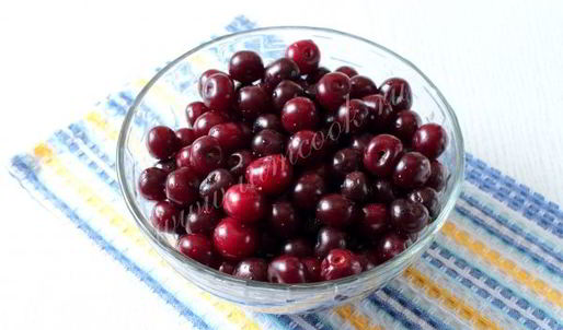 вишневое варенье в мультиварке