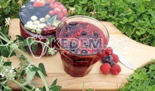ягоды протертые с сахаром