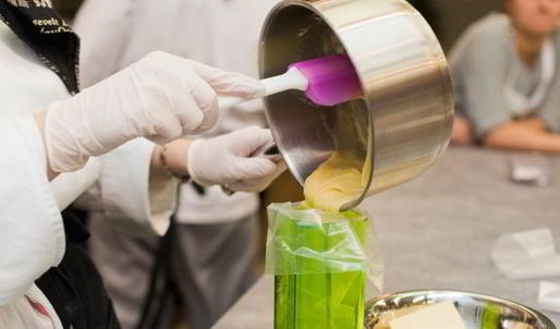 ягоды в белом шоколаде