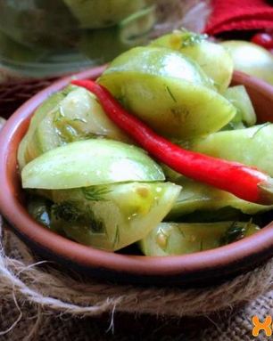 Зеленые помидоры на зиму