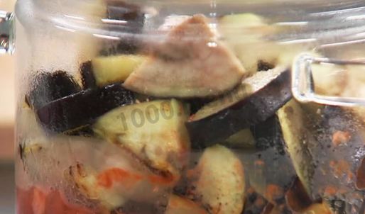 жареные баклажаны на зиму с чесноком и помидорами