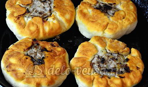 беляши с мясом