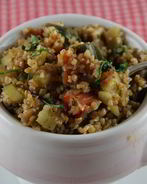 Булгур с баклажанами и кабачками