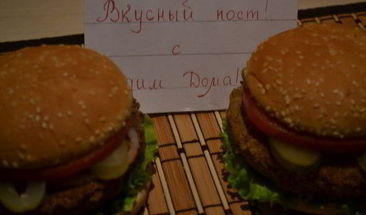 бургер с гречневой котлетой