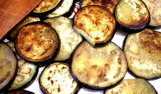 бургеры с баклажанами