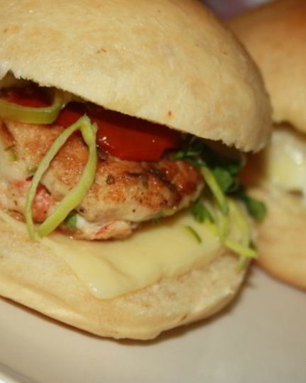 Рецепт домашних чикенбургеров