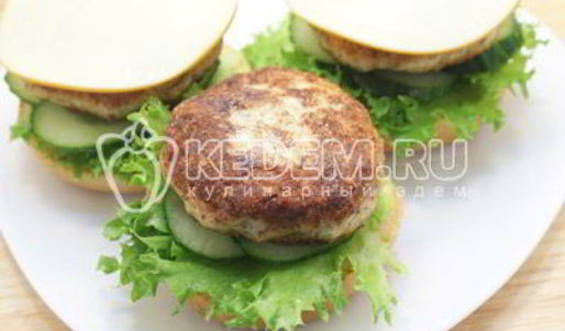 домашние гамбургеры с куриной котлетой