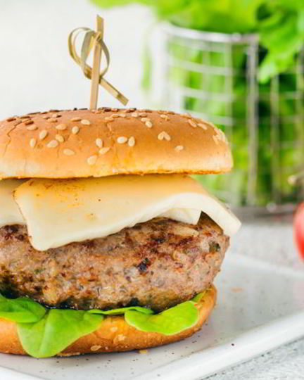 Рецепт гамбургеров из баранины с сыром