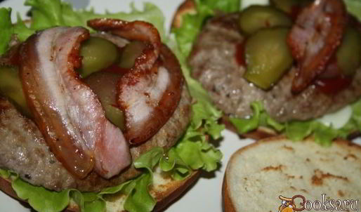 сочные домашние бургеры