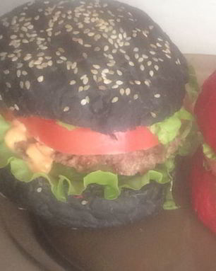 Stout бургер с сочной говядиной